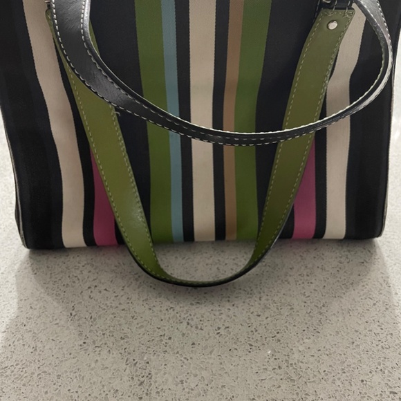 Kate spade small tote - Picture 2 of 9